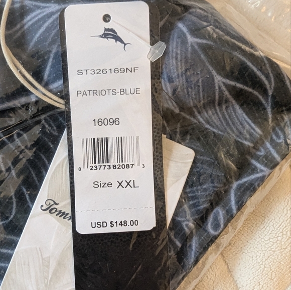 NFL Bahama Coast Luminescent Fronds Short-Sleeve Shirt - Picture 4 of 4